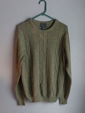 Lyle & Scott Olive Green Cable Crewneck Sweater